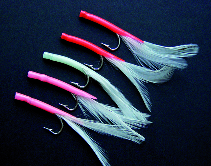 COLOURED 10 RIGS 10 x Shakespeare 7 Hook Mackerel Feather Rig 